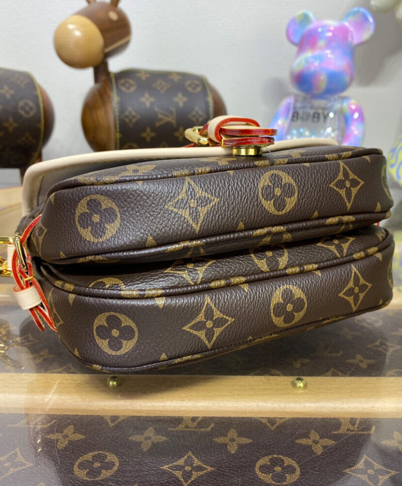 Louis Vuitton Saumur BB M46740 Brown